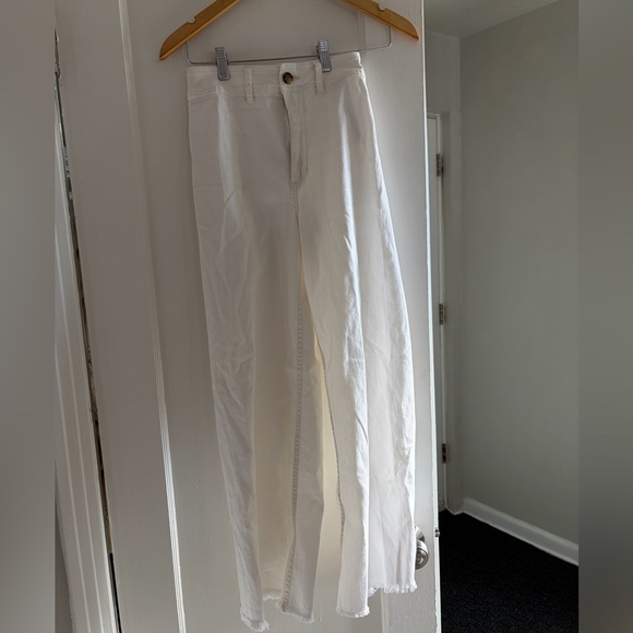 Billabong Denim - Billabong White Wide-Leg Pants